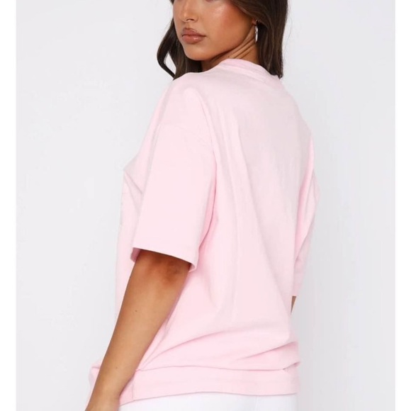 NWT - White Fox Boutique Oversized Tee - Picture 2 of 2